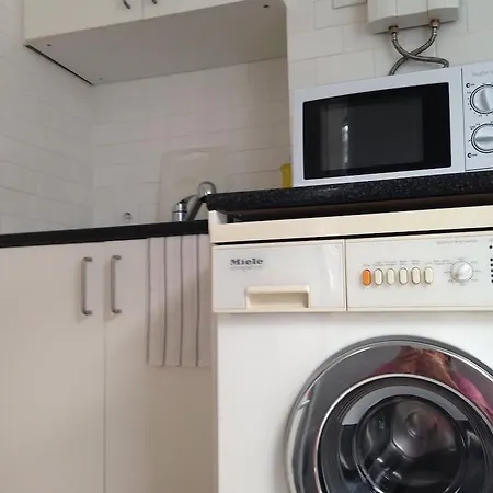 卡萨孔德公寓 *